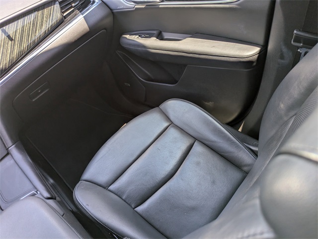 Vehicle image 22 of 35