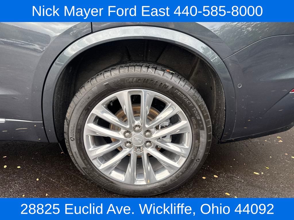 Vehicle image 9 of 34