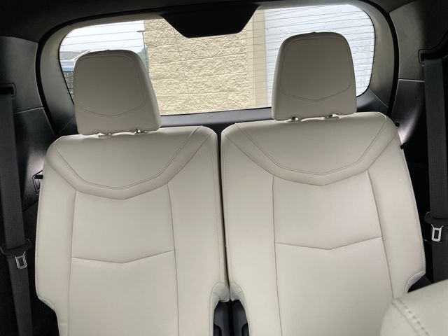 Vehicle image 11 of 45