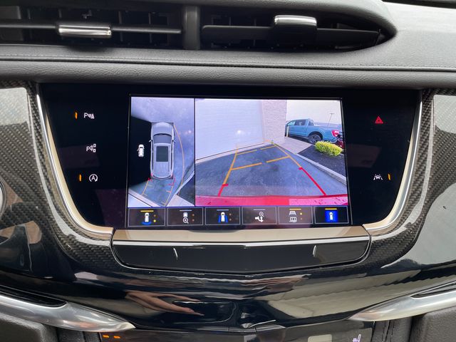 Vehicle image 23 of 45