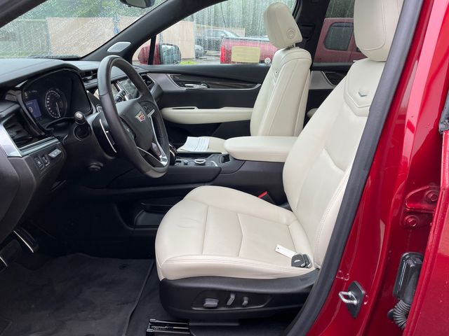 Vehicle image 15 of 45