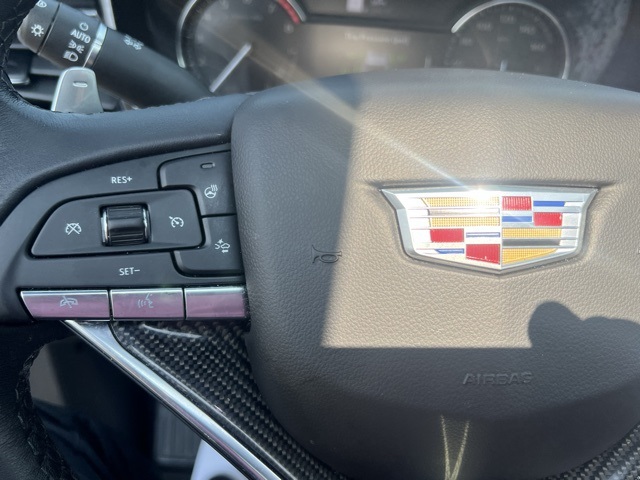 Vehicle image 13 of 26