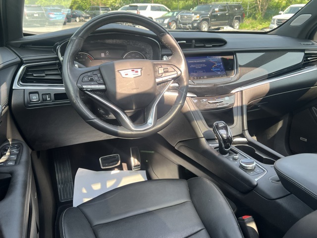 Vehicle image 10 of 26