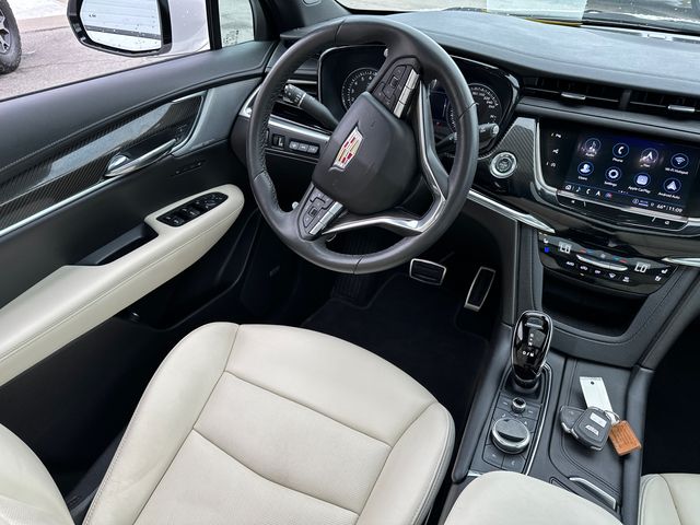 Vehicle image 15 of 38