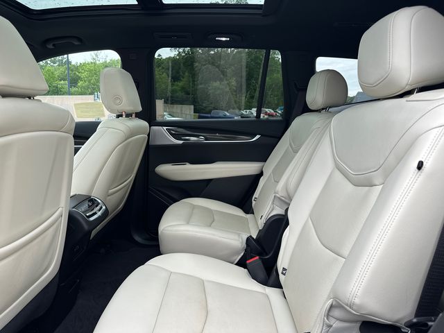 Vehicle image 12 of 38