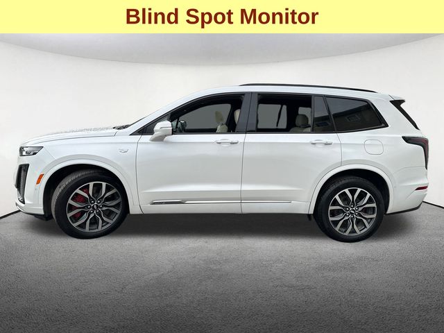 Vehicle image 8 of 38
