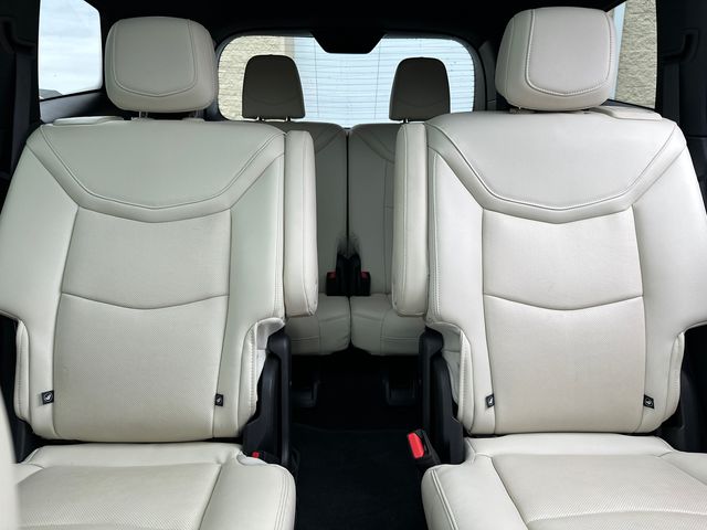 Vehicle image 11 of 38