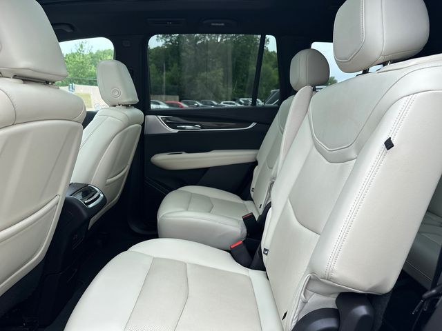 Vehicle image 12 of 38