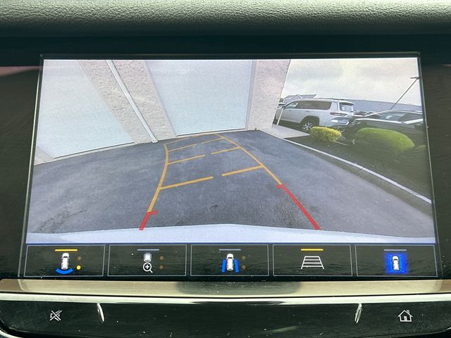 Vehicle image 20 of 38