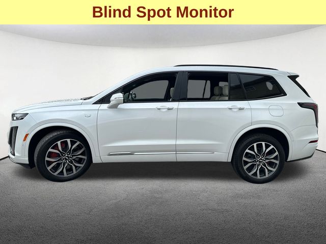 Vehicle image 8 of 38