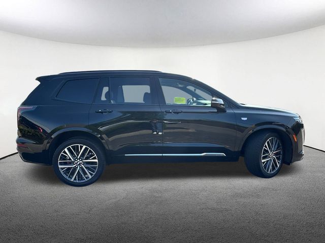 Vehicle image 6 of 38