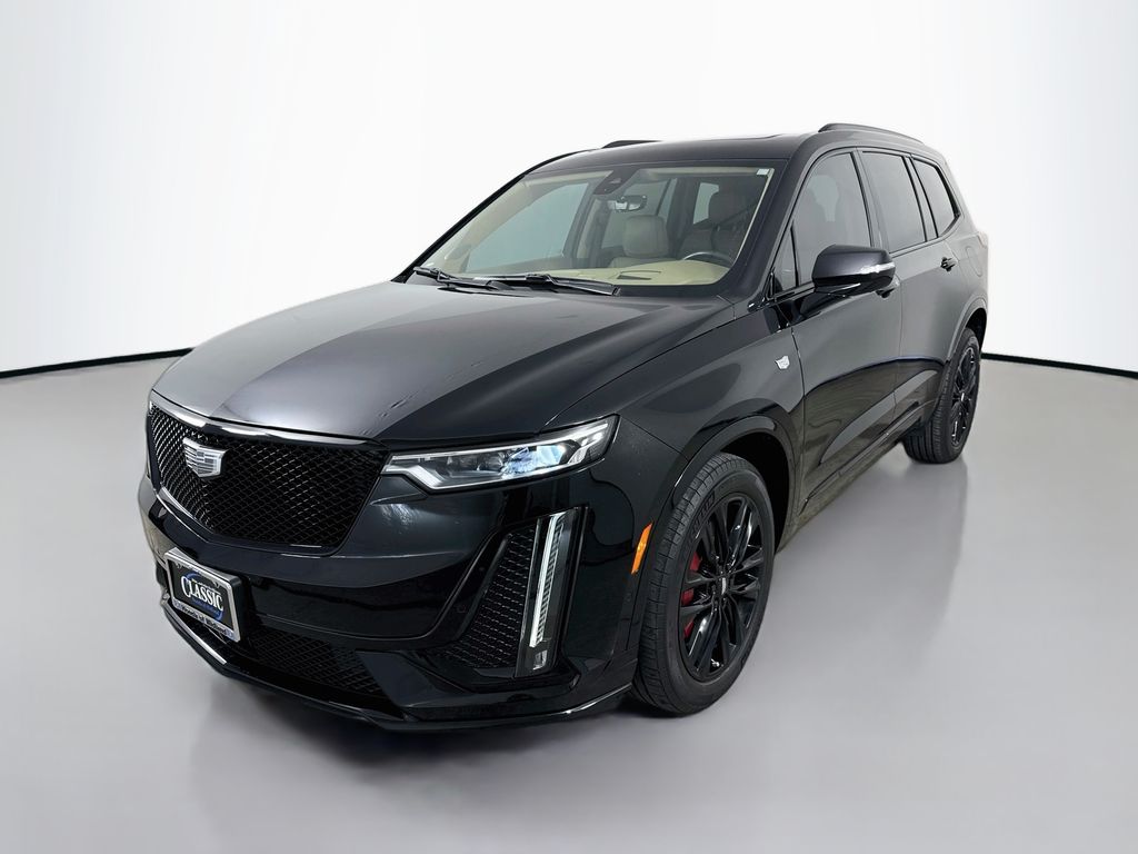2023 Cadillac XT6 Sport Image 1 of 35