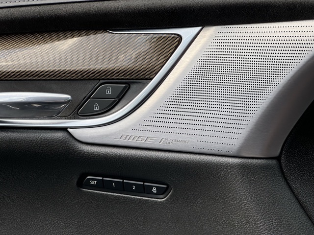 Vehicle image 48 of 50