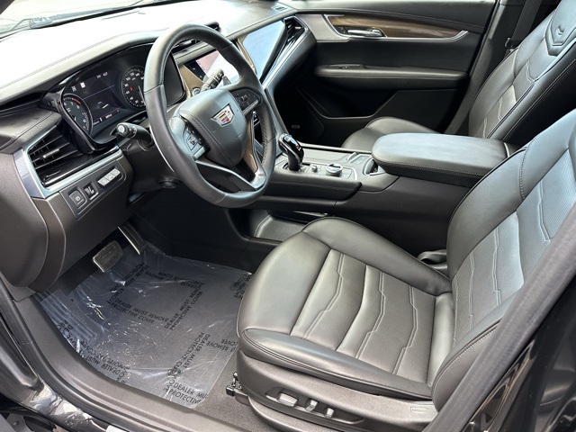 Vehicle image 49 of 50