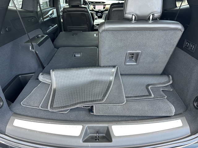 Vehicle image 11 of 50