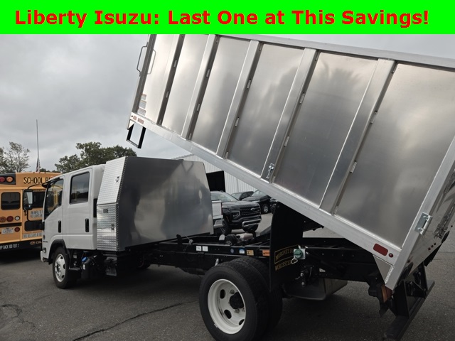 2023 Chevrolet 5500HD LCF Diesel Base Image 19 of 21