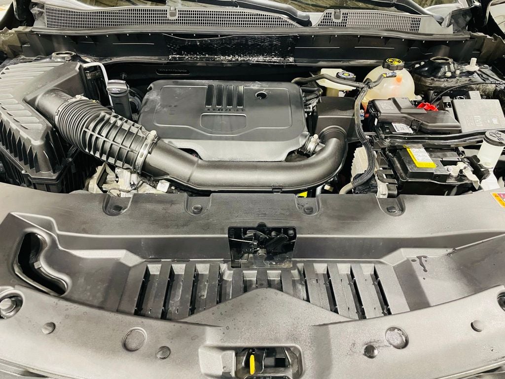 Vehicle image 37 of 103