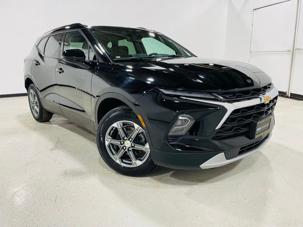 Vehicle image 20 of 103