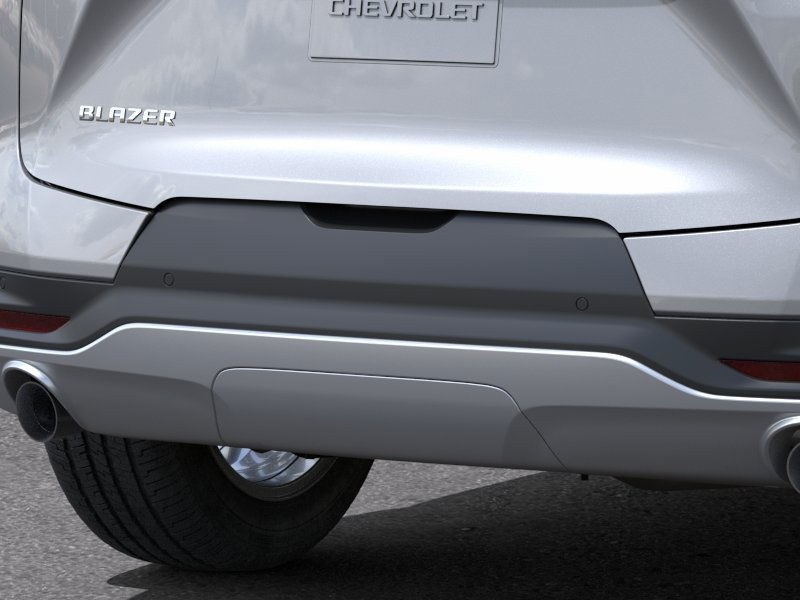 Vehicle image 15 of 28