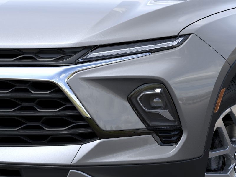 Vehicle image 11 of 28
