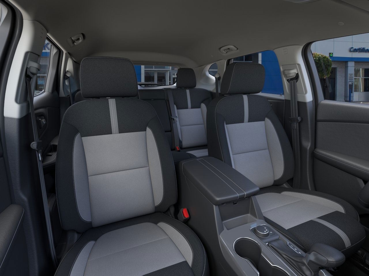 Vehicle image 17 of 28