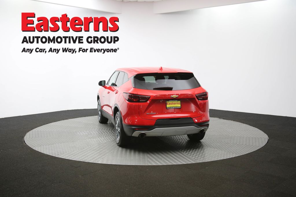 2023 Chevrolet Blazer LT Image 32 of 64