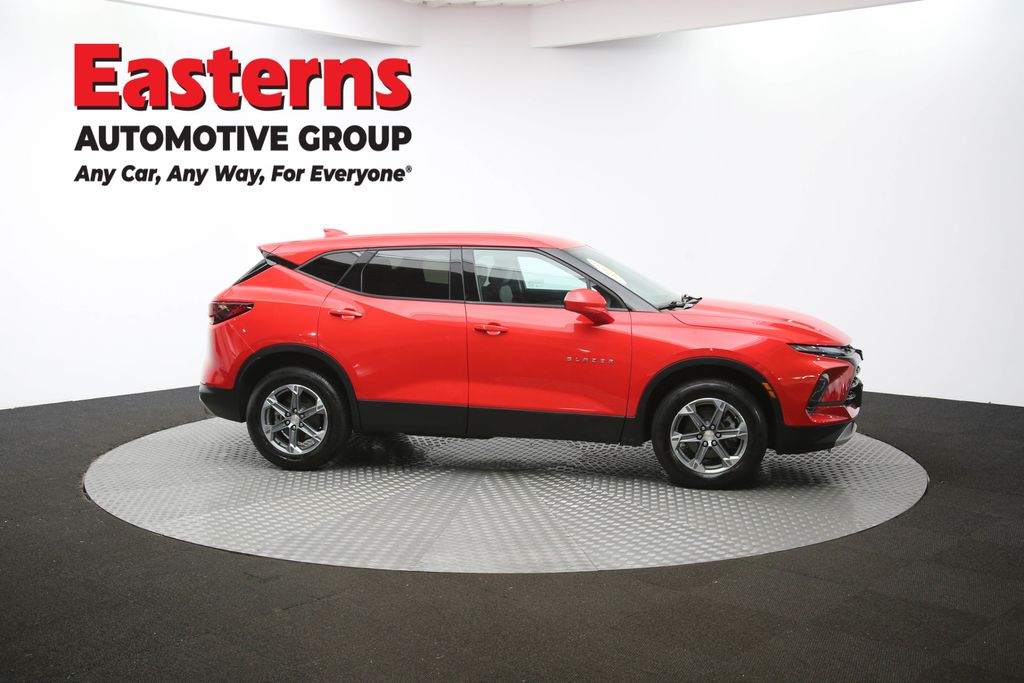 2023 Chevrolet Blazer LT Image 19 of 64