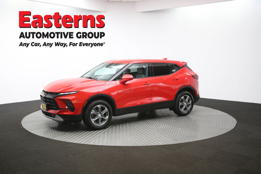 2023 Chevrolet Blazer LT Image 6 of 64