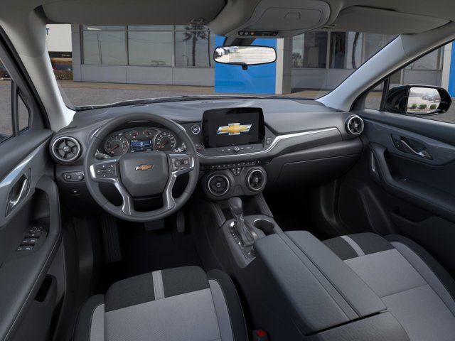 Vehicle image 15 of 24