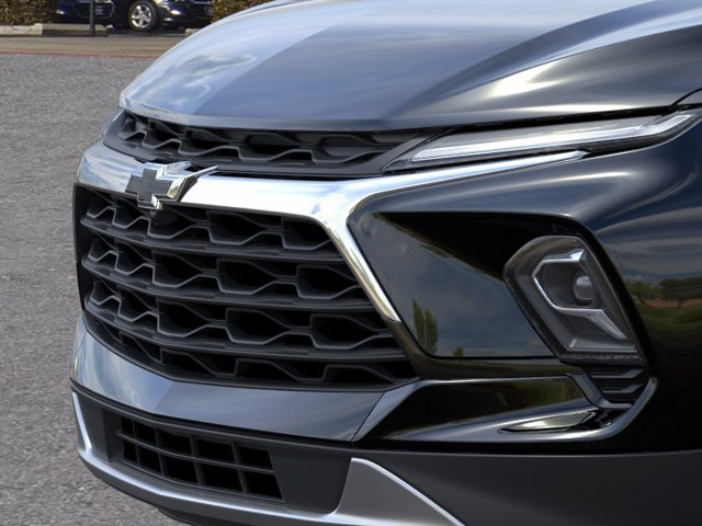 Vehicle image 13 of 24