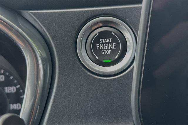 Vehicle image 19 of 25