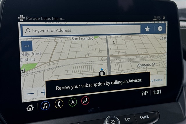 Vehicle image 13 of 25