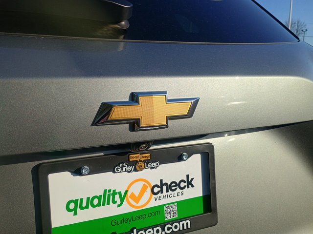 Vehicle image 10 of 34
