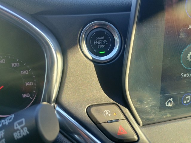 Vehicle image 23 of 34