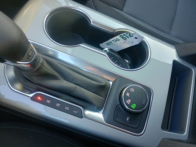 Vehicle image 28 of 34