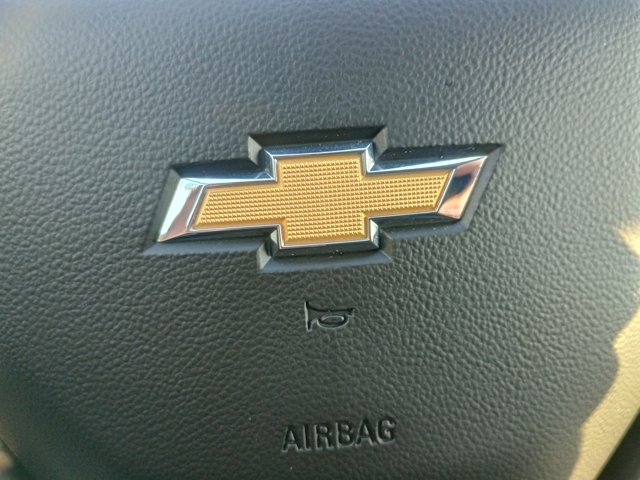 Vehicle image 20 of 34