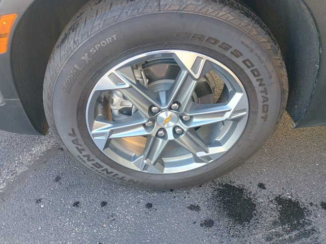 Vehicle image 7 of 34