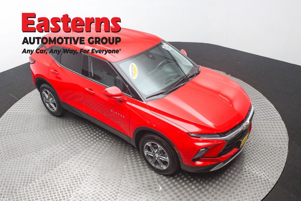 2023 Chevrolet Blazer LT Image 13 of 65