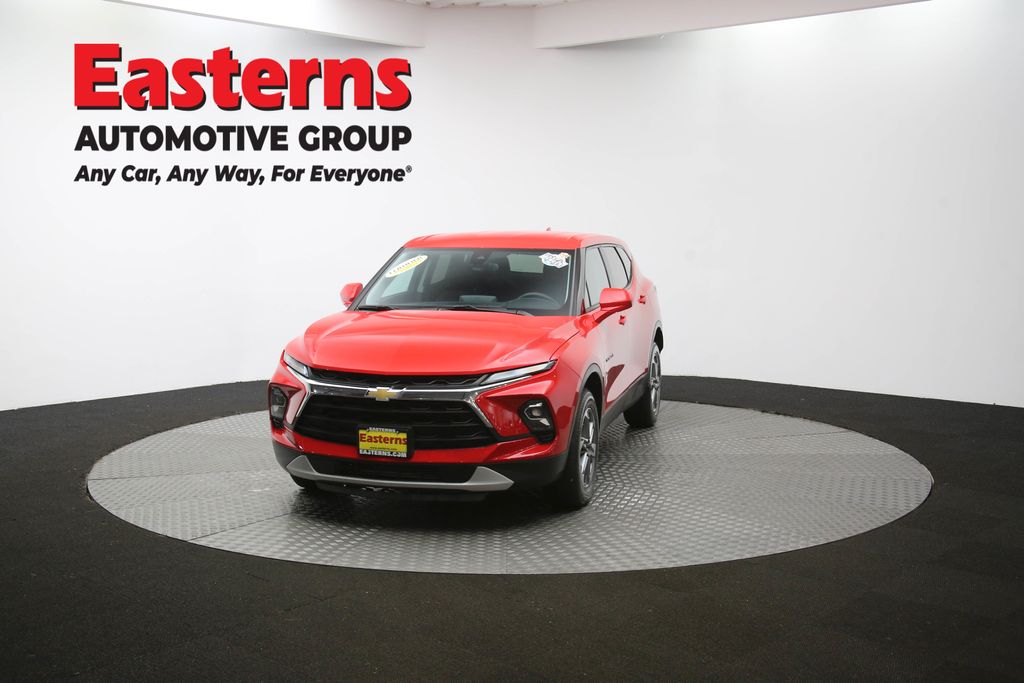 2023 Chevrolet Blazer LT Image 3 of 65