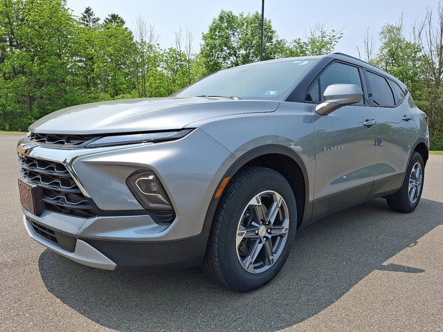 2023 Chevrolet Blazer LT Image 1 of 32