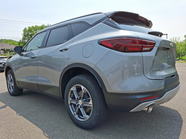 2023 Chevrolet Blazer LT Image 7 of 32