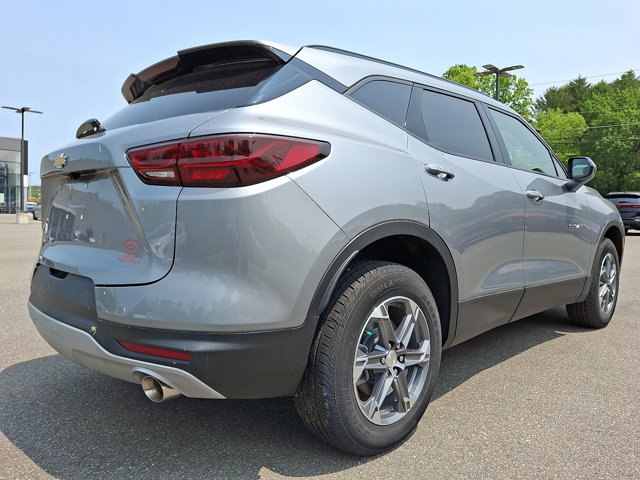 2023 Chevrolet Blazer LT Image 5 of 32