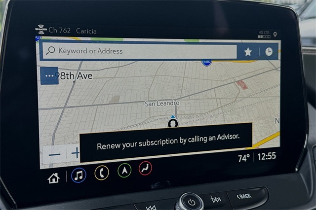 Vehicle image 17 of 25