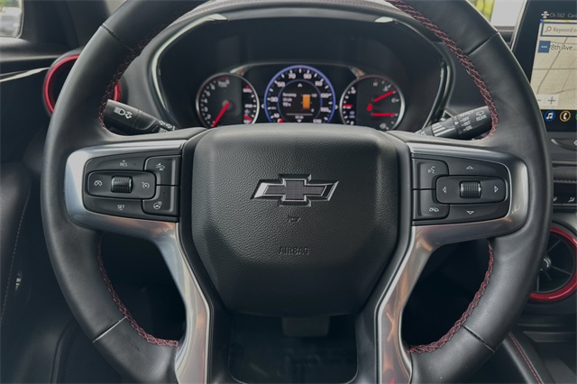 Vehicle image 22 of 25