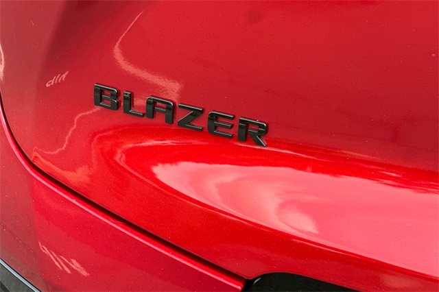Vehicle image 24 of 25
