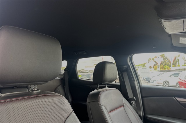 Vehicle image 15 of 25