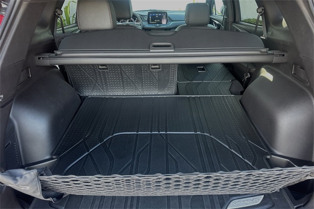 Vehicle image 12 of 24