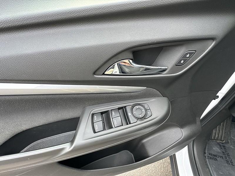 Vehicle image 24 of 33