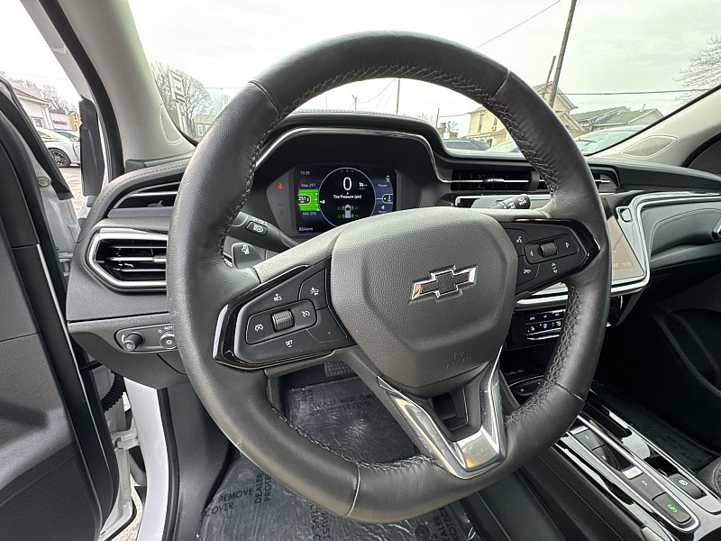 Vehicle image 20 of 33