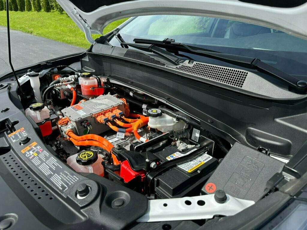 Vehicle image 33 of 33